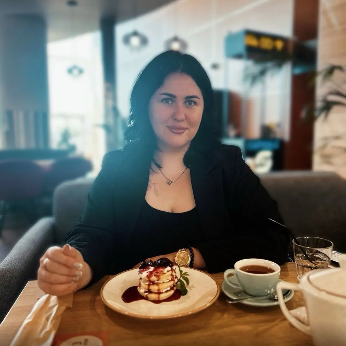 Лолита Пирова