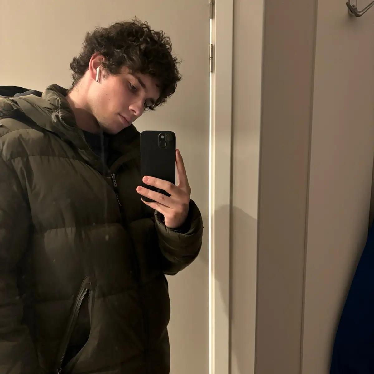 Макар Батаев | Сетка — социальная сеть от hh.ru