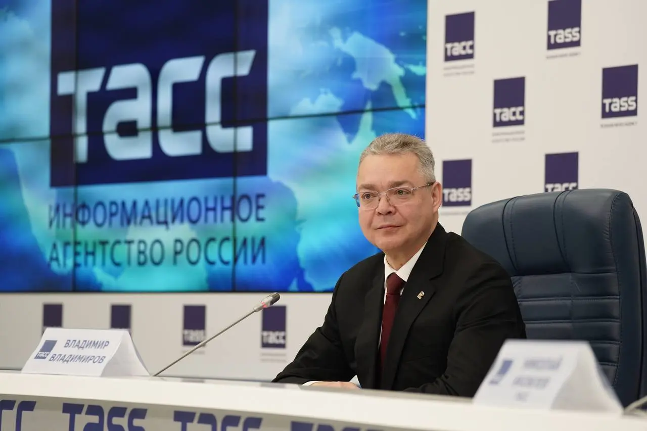 Итоги пресс-конференции губернатора Ставропольского края на площадке ТАСС
🔸Ставрополье планирует привлечь до 400 млрд рублей инвестиций до конца года
🔸Около 3 тысяч тонн семян произвели на Ставрополье... | Сетка — социальная сеть от hh.ru