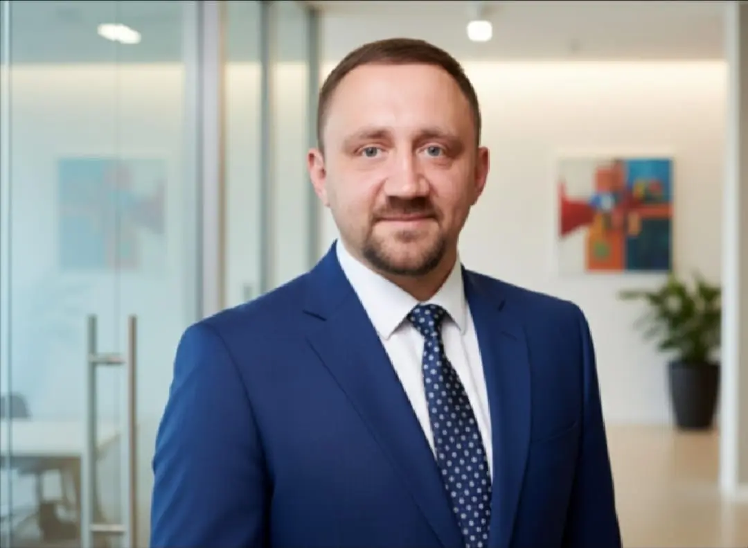 💎 Рекомендую топового Директора по внешним коммуникациям с 19+ летним опытом в PR, GR и антикризисном управлении | Сетка — социальная сеть от hh.ru