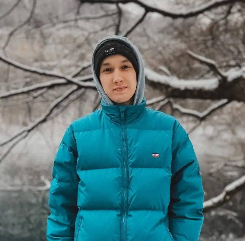 Егор Завражин