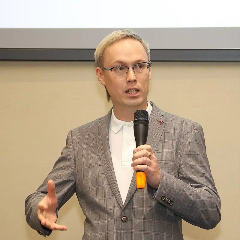 Network member avatar