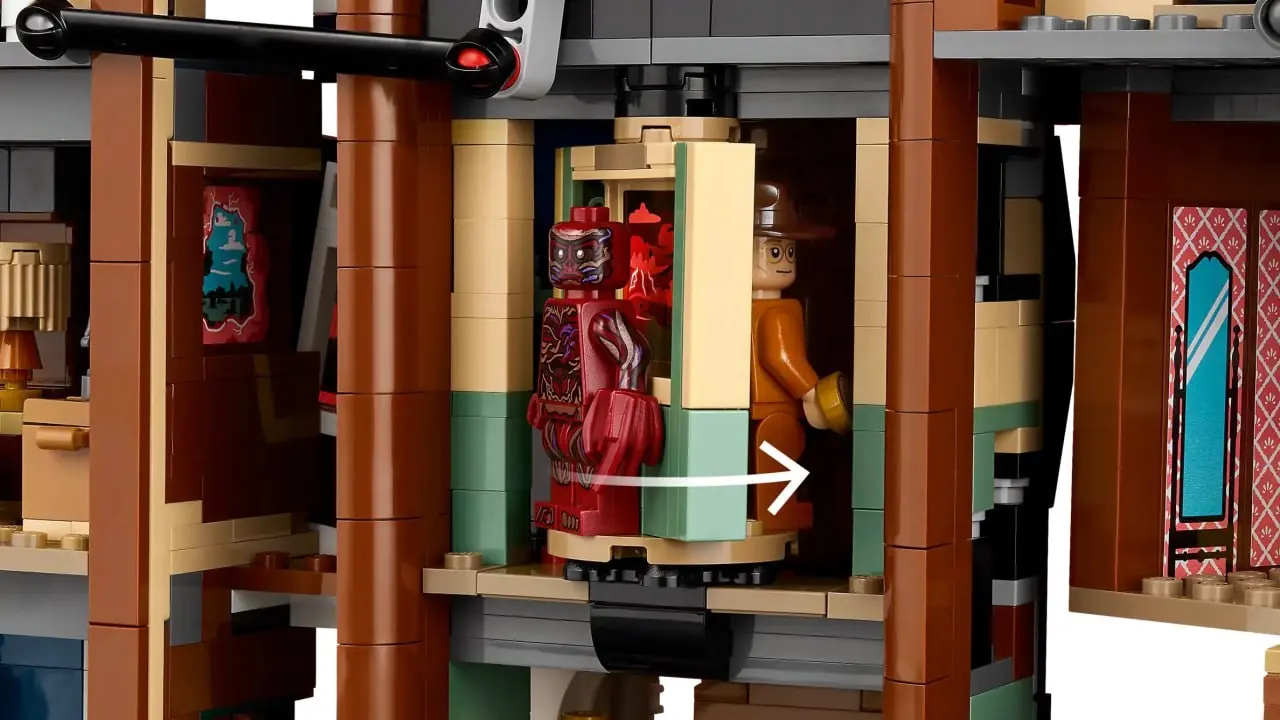 Lego раскрыли детали нового набора по «Очень странным делам».
Собрать придётся дом Векны, пару машин и 13 фигурок героев. Всего 2593 детали.
Цена вопроса — 300 баксов (~24 400 рублей) | Сетка — социальная сеть от hh.ru