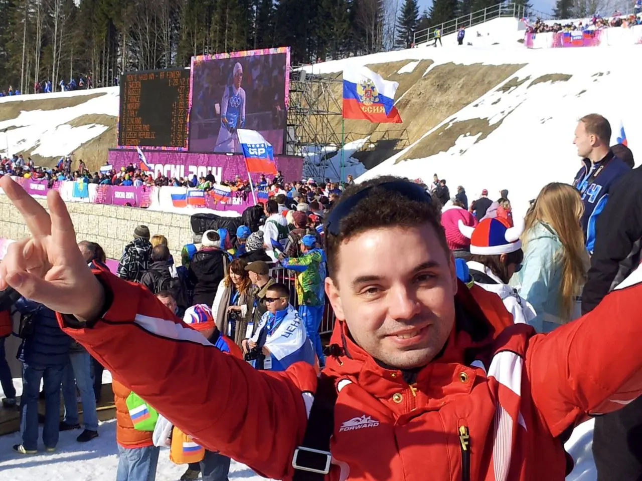 Как я поехал на Олимпиаду — и вернулся другим человеком 🏅
Когда Россия выиграла право провести Олимпиаду в Сочи, у меня не было сомнений: я туда поеду | Сетка — социальная сеть от hh.ru