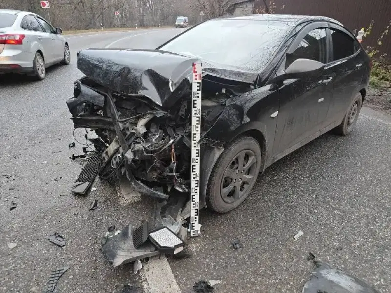 В Ставрополе в аварии пострадали два человека
Утром 3 декабря на трассе Ставрополь-Тоннельная-Барсуковская столкнулись Ford и Hyundai | Сетка — социальная сеть от hh.ru