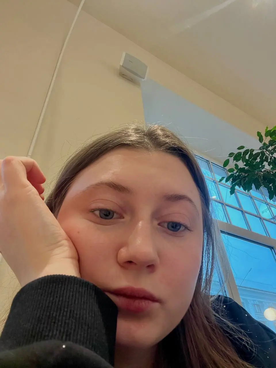 всем хэлоу из Ярославля 👀
приехала сюда на очень важную миссию — послушать песенки Маркула вживую
я тут на пару дней (до завтра, собсна) | Сетка — социальная сеть от hh.ru