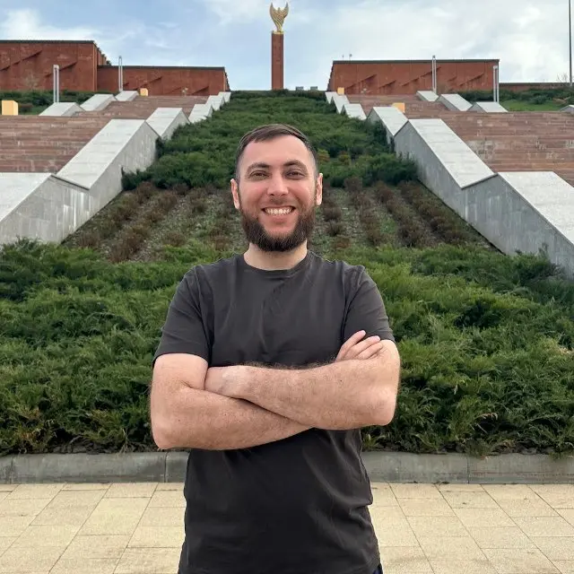 Руслан Шабаев | Сетка — социальная сеть от hh.ru