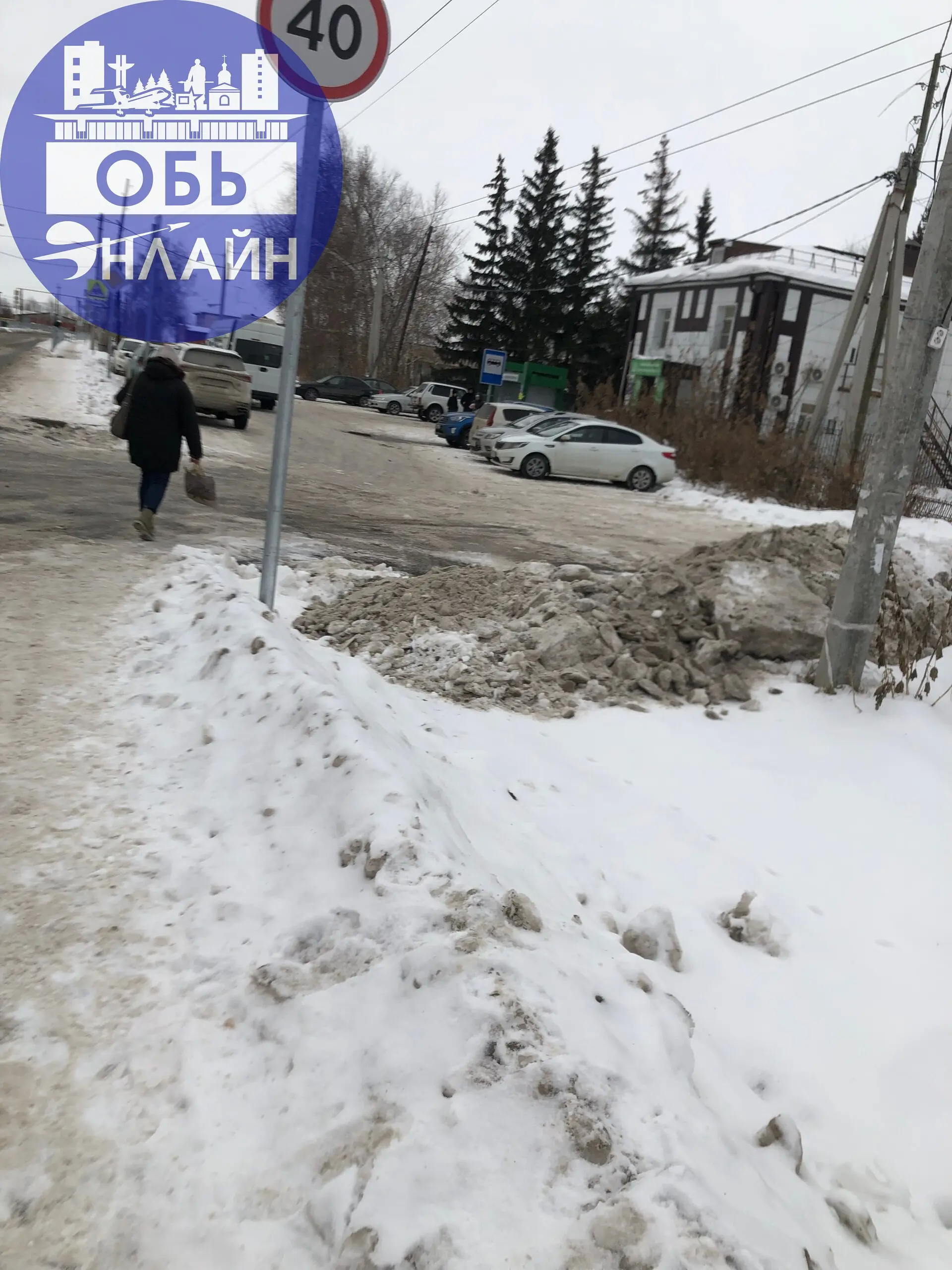 ↗ Знаков парковки и не парковки не видно, а остановка есть. Знатоки, уважаемые комментаторы-эксперты, можно ли здесь парковаться?
vk.ru
Подробнее на https://vk.com/ob | Сетка — социальная сеть от hh.ru