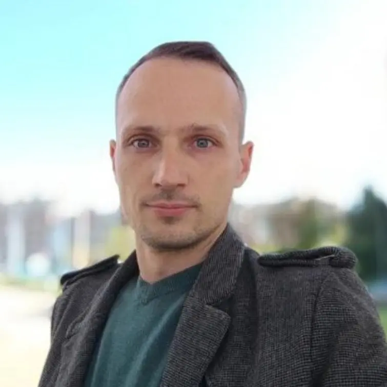 Артем Серегин | Сетка — социальная сеть от hh.ru