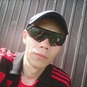 Виталий Николаев