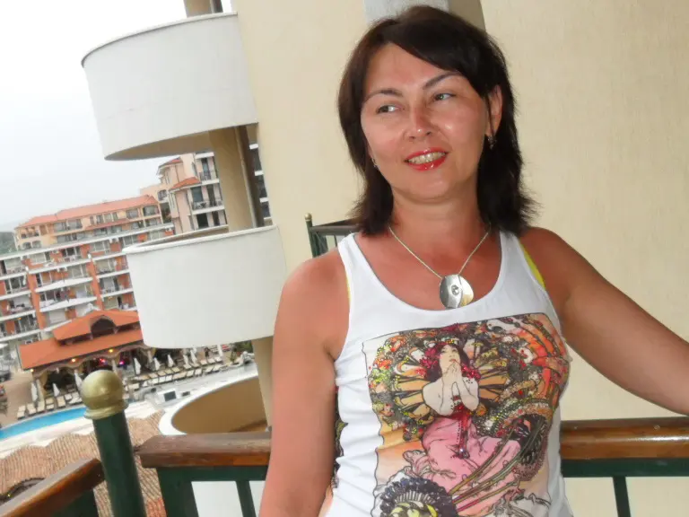 Елена Парахина