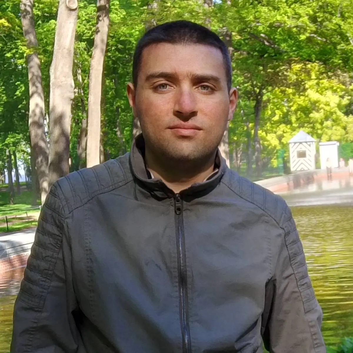 Armen Matevosyan | Сетка — социальная сеть от hh.ru