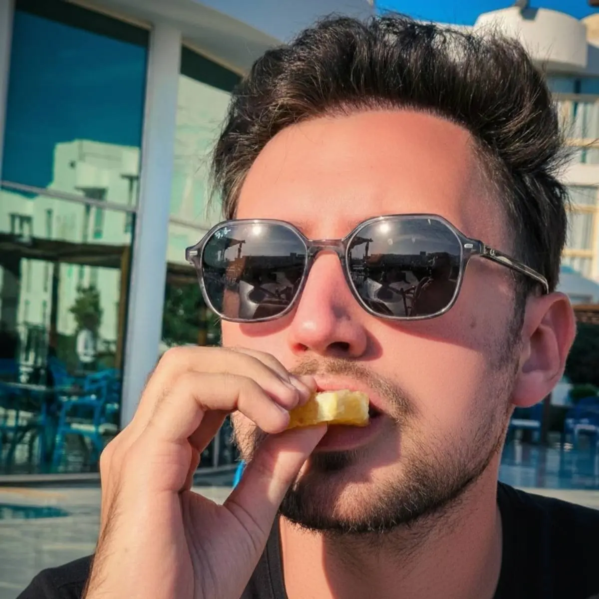 Денис Нихайчик | Сетка — социальная сеть от hh.ru