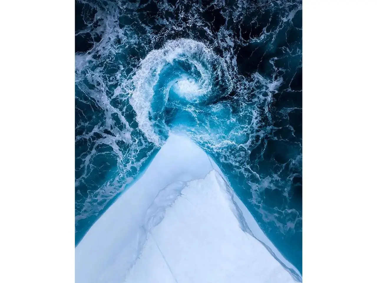 Подведены итоги конкурса International Landscape Photographer of the Year
Фотографы со всего мира подали на него более 3600 работ.
В этом году победителем стал американский фотограф Дж | Сетка — социальная сеть от hh.ru