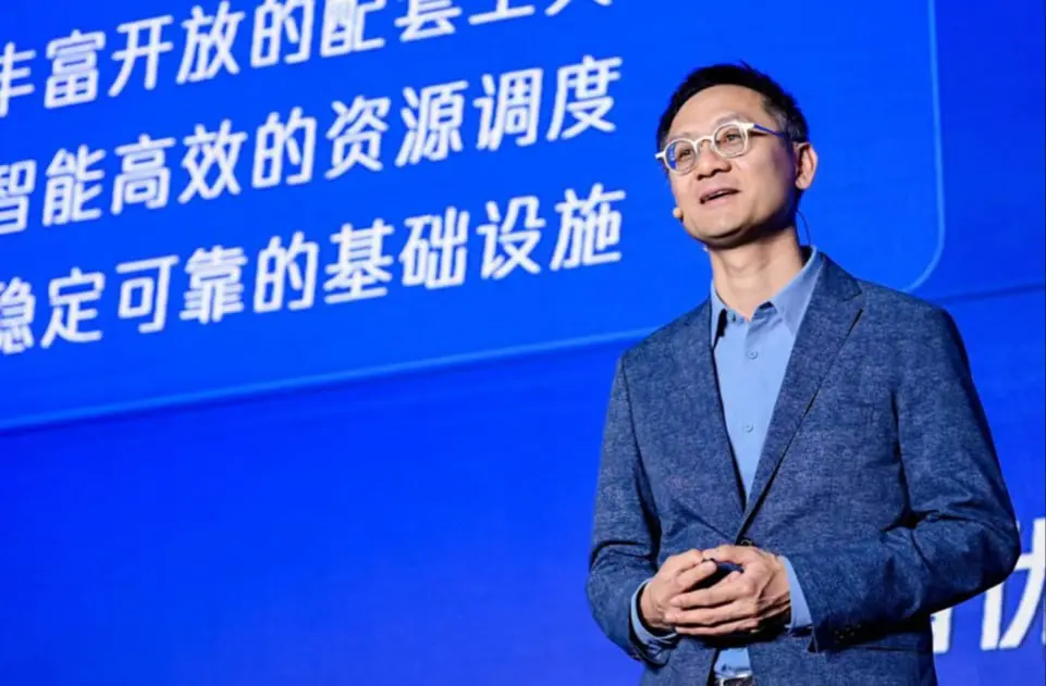 🚀 Tencent Hunyuan 2.0: новый корпоративный ИИ-гигант из Китая. А доступен ли он у нас?
Китайский технологический гигант Tencent представил Hunyuan 2 | Сетка — социальная сеть от hh.ru