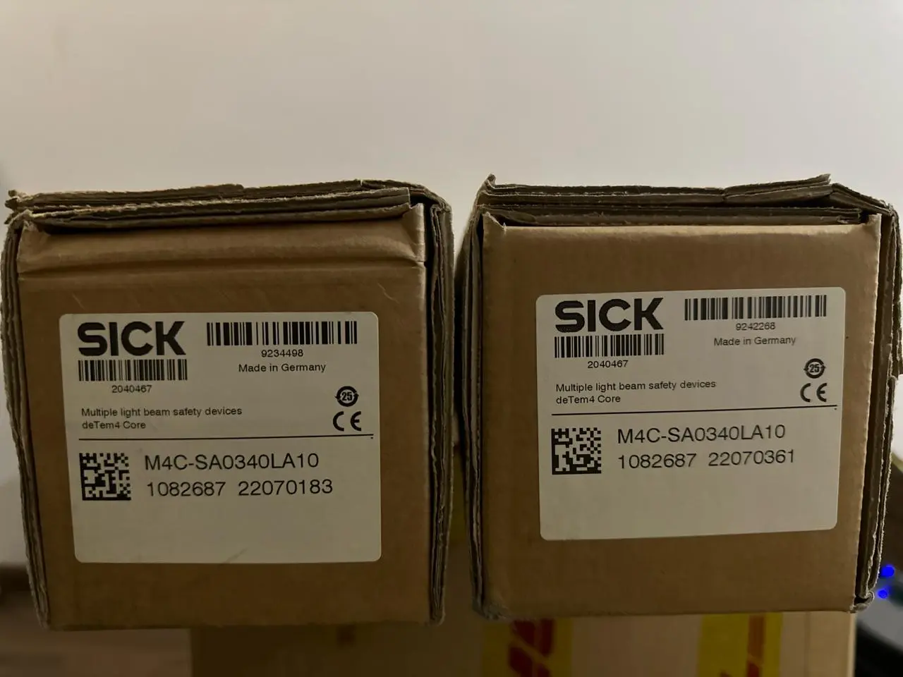 🏭 Оборудование в наличии: многолучевой световой барьер SICK M4C-SA0340LA10
ООО «ЕМС Групп» продает со своего склада в Москве профессиональный многолучевой световой барьер SICK M4C-SA0340LA10 (арт | Сетка — социальная сеть от hh.ru