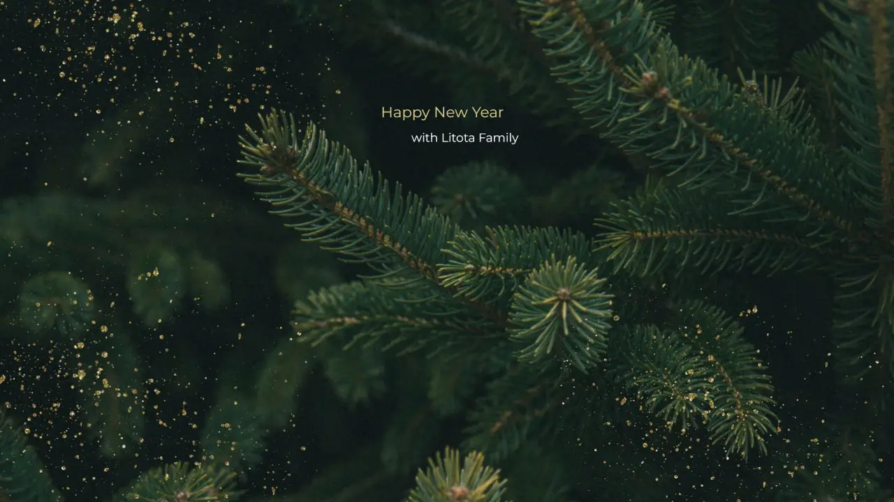 Заряжаем рабочие экраны на Новый год!
Кевин знал: чтобы праздник удался, каждая деталь должна создавать настроение | Сетка — социальная сеть от hh.ru