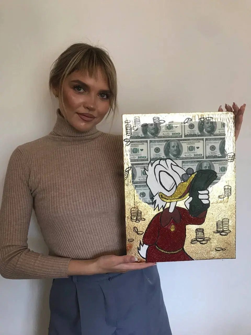 Ровно три года назад
На этих уток был бешенный спрос
И знаете 😄 всегда всем рассказываю , что этот магнит 🧲 для денег точно работает
В моем случае - 100 из 100 😄
После 50 Скруджа я уже сбилась … сколь... | Сетка — социальная сеть от hh.ru