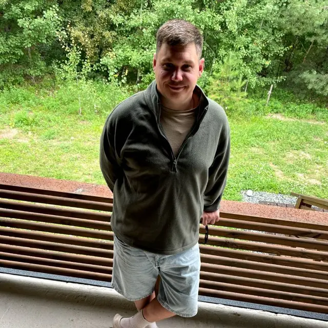 Владимир Базанов