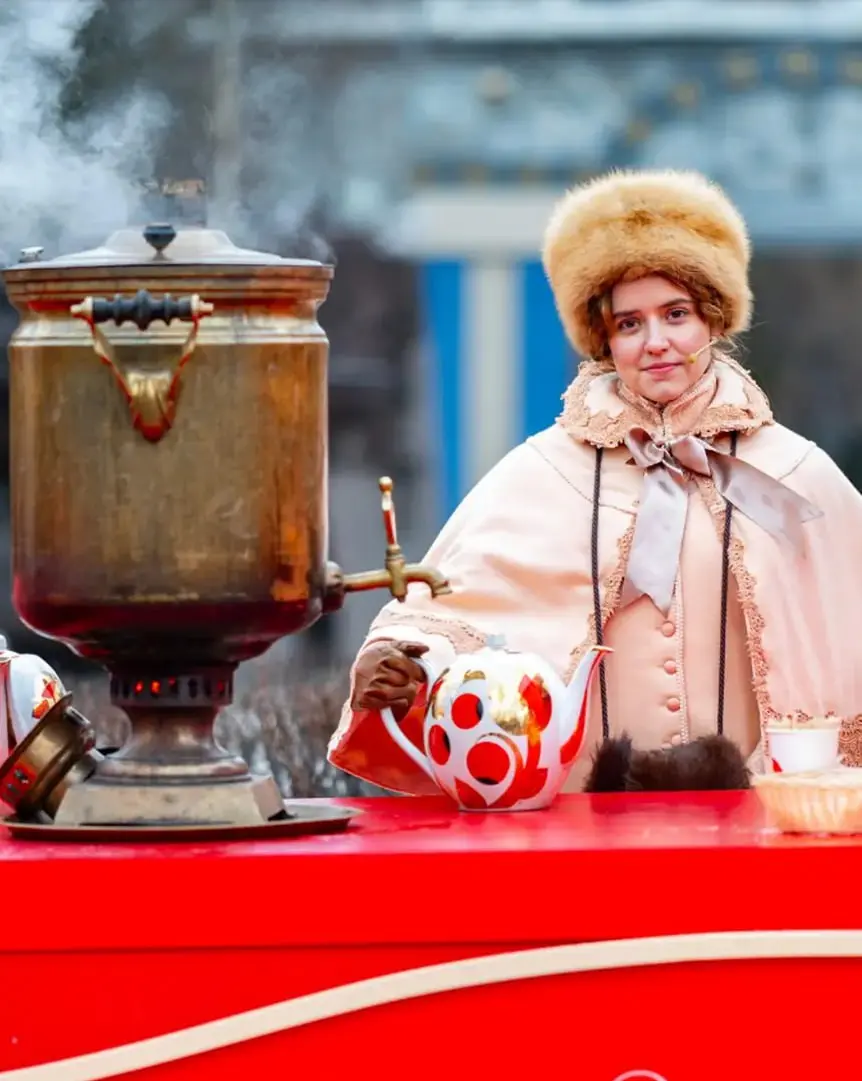 ☕️Чайная станция на флагманской площадке «Усадьбы Москвы» в «Коломенском»
13-14 декабря 15:00-21:00
Чайная станция будет ждать гостей на теплое зимнее угощение в эти выходные | Сетка — социальная сеть от hh.ru
