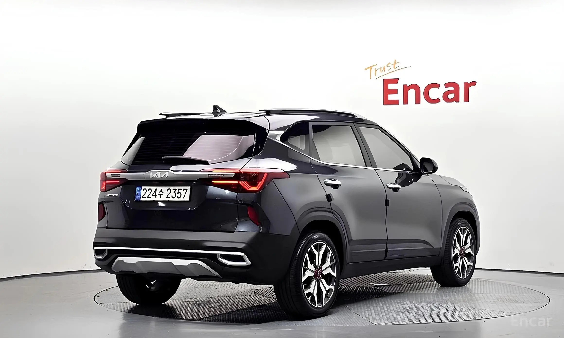 🚘Kia Seltos
Свежий, ухоженный, бодрый дизель - идеальный городской партнёр, который ест мало, тянет хорошо и выглядит дороже своих денег
✅ 2021 год
✅ Пробег 55 803 км
✅ Дизель 1.6 л 136 л.с | Сетка — социальная сеть от hh.ru