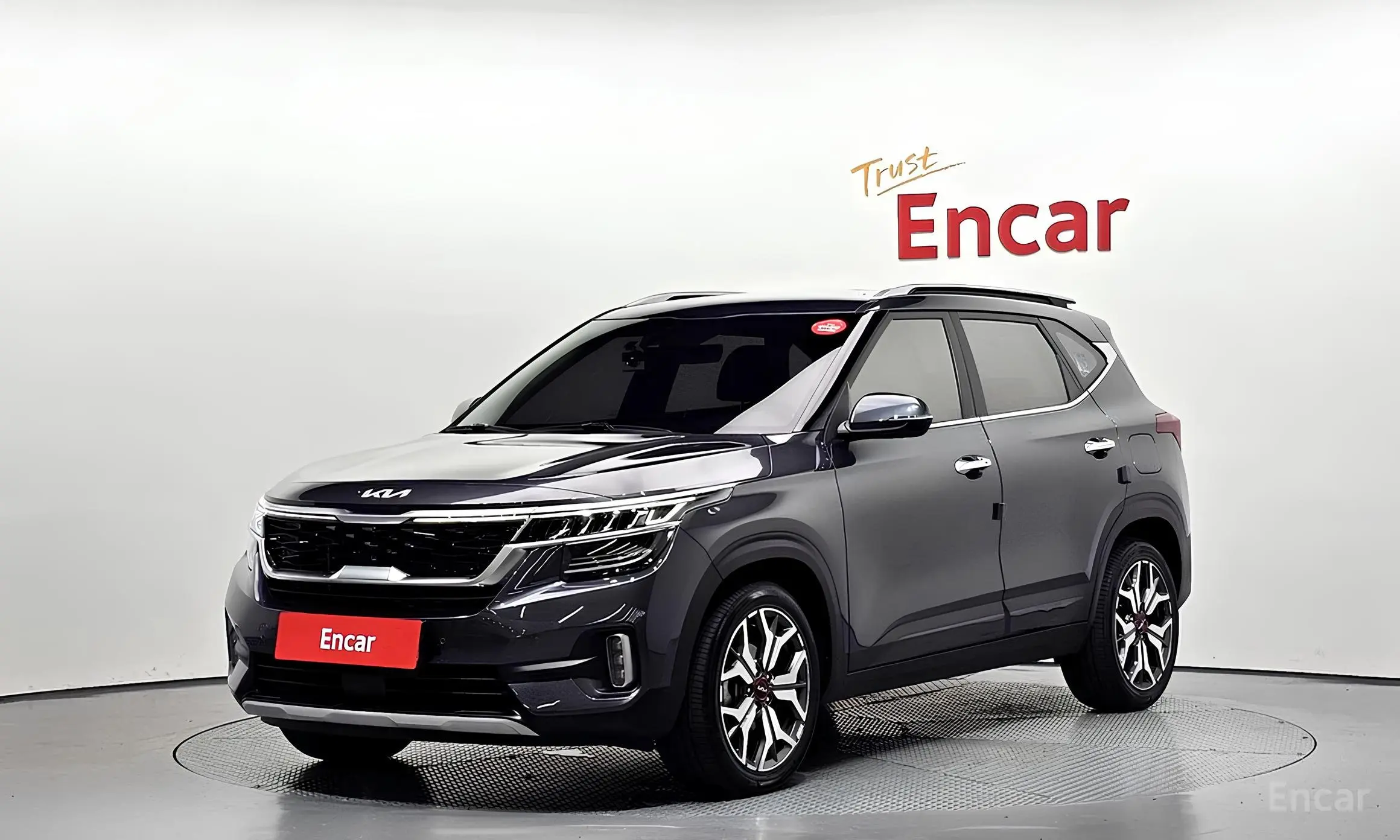 🚘Kia Seltos
Свежий, ухоженный, бодрый дизель - идеальный городской партнёр, который ест мало, тянет хорошо и выглядит дороже своих денег
✅ 2021 год
✅ Пробег 55 803 км
✅ Дизель 1.6 л 136 л.с | Сетка — социальная сеть от hh.ru