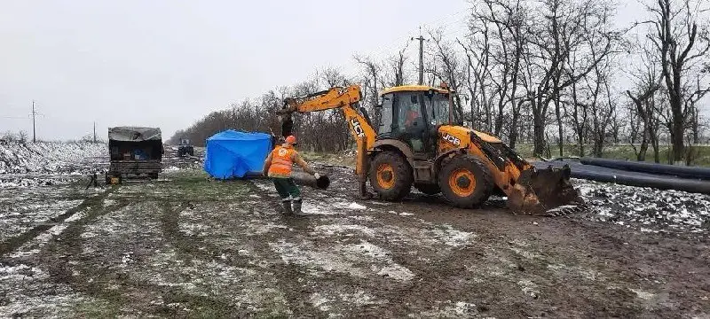 Обновленные водоводы скоро заработают в 2 округах Ставрополья
В Благодарненском и Туркменском округах проводится капремонт двух магистральных водоводов, которые обеспечивают водой 16 населенных пункто... | Сетка — социальная сеть от hh.ru