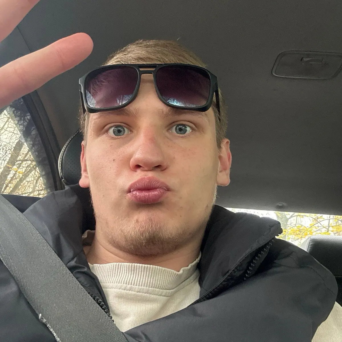 Артём Капралов | Сетка — социальная сеть от hh.ru