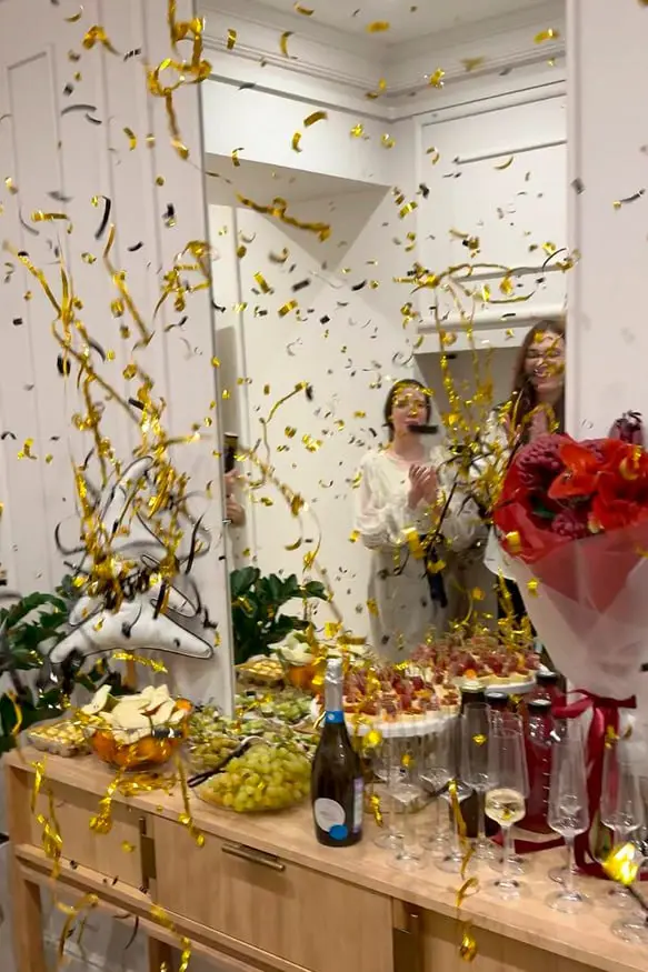 У НАС НОВОСЕЛЬЕ! 🎉✨🎉
Друзья, хотим поделиться с вами супер-новостью: у «А.Н.Т.» новый офис!
📍Набережная канала Грибоедова, 12 
Но… Найти это место оказалось труднее, чем закрыть самую сложную вакансию | Сетка — социальная сеть от hh.ru