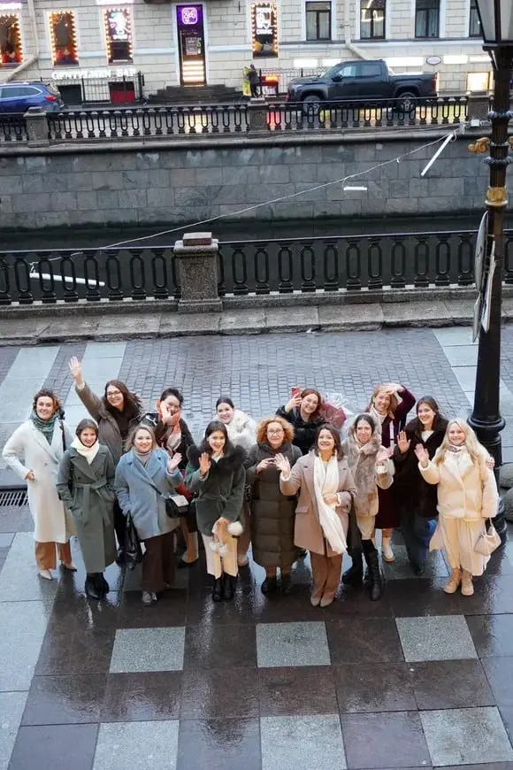 У НАС НОВОСЕЛЬЕ! 🎉✨🎉
Друзья, хотим поделиться с вами супер-новостью: у «А.Н.Т.» новый офис!
📍Набережная канала Грибоедова, 12 
Но… Найти это место оказалось труднее, чем закрыть самую сложную вакансию | Сетка — социальная сеть от hh.ru