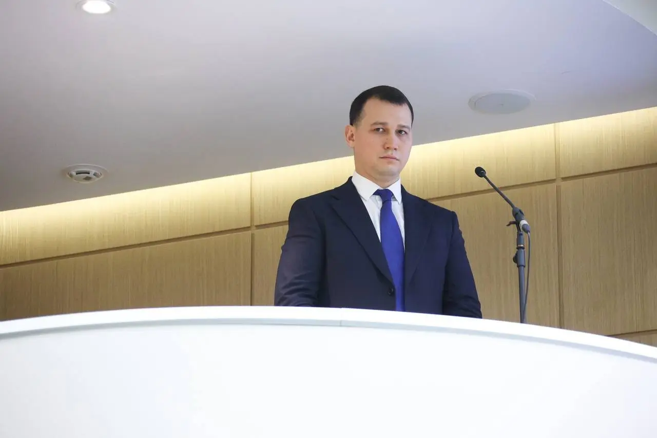 Представители Минстроя России приняли участие в заседании Совета Федерации
Под председательством Валентины Матвиенко был рассмотрен и единогласно одобрен федеральный закон | Сетка — социальная сеть от hh.ru