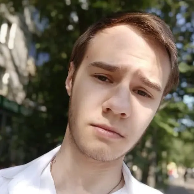 Андрей Павлов