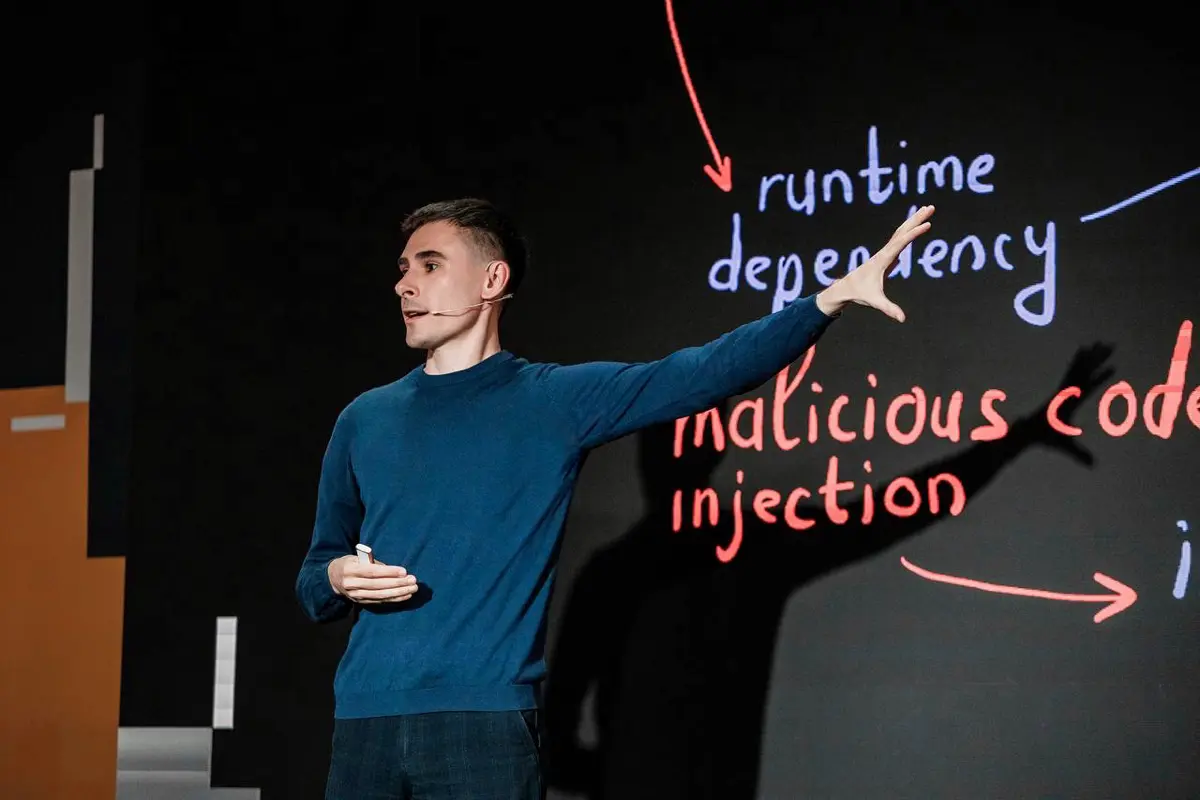 Дневник DevSec: смещение вниз, ближе к платформам | Сетка — социальная сеть от hh.ru