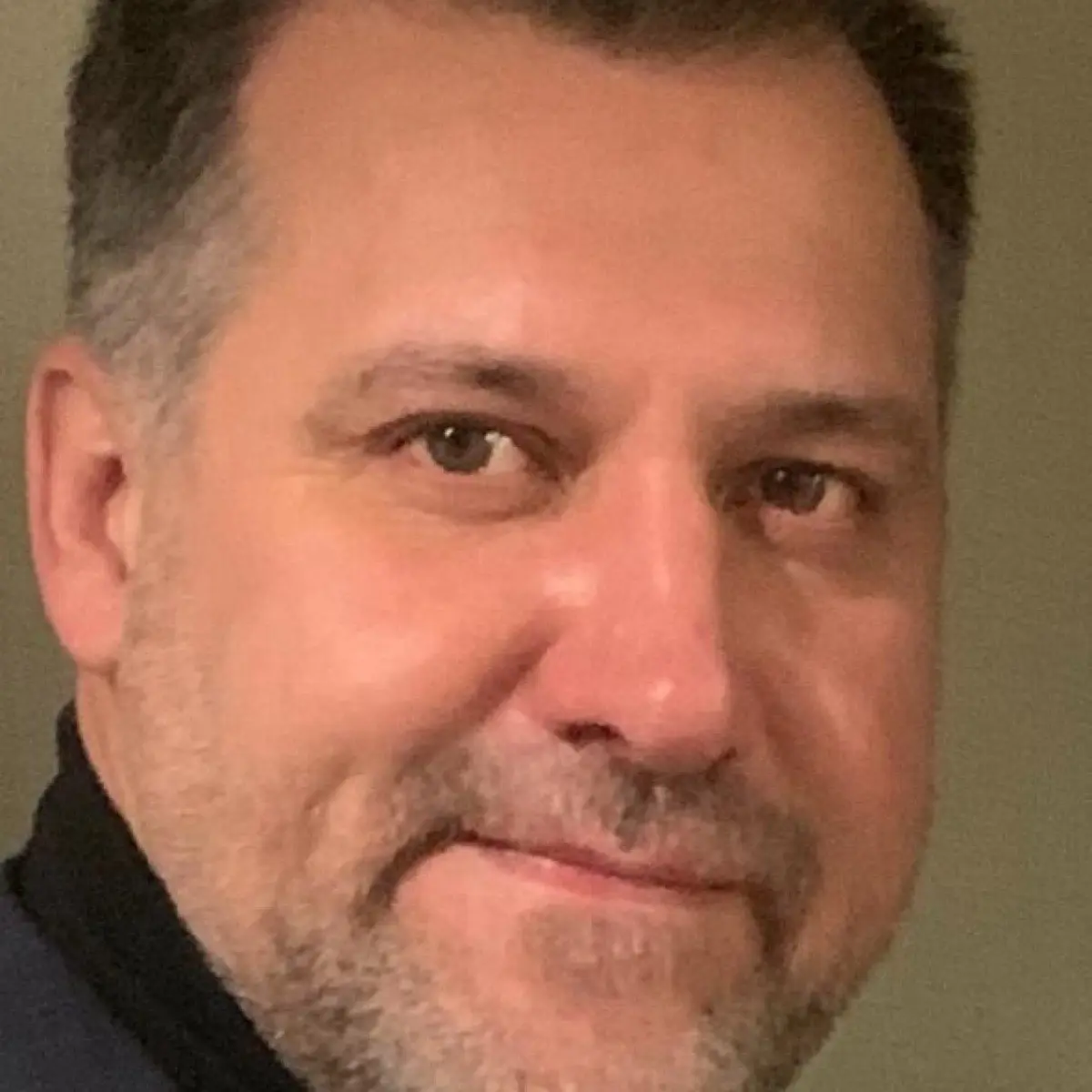 Владлен Старр