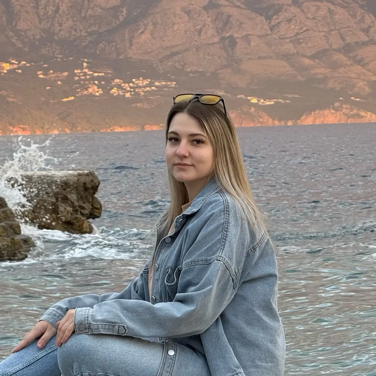 Виктория Стажкова | Сетка — социальная сеть от hh.ru