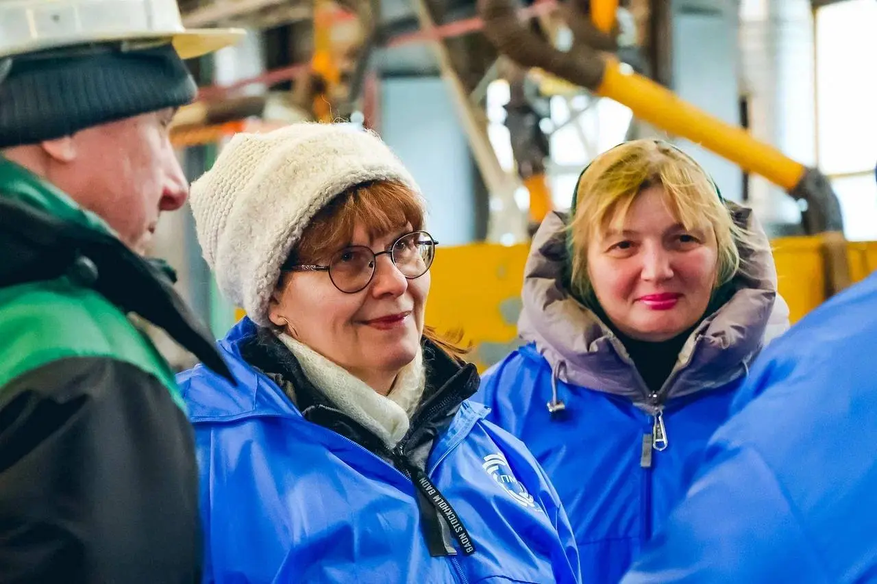🍀Пресс‑тур подтвердил экологическую эффективность ПАО «Кокс»
👐Пресс-туры на промышленные прощадки региона проводятся по инициативе Общественного экологического совета при губернаторе Кемеровской облас... | Сетка — социальная сеть от hh.ru