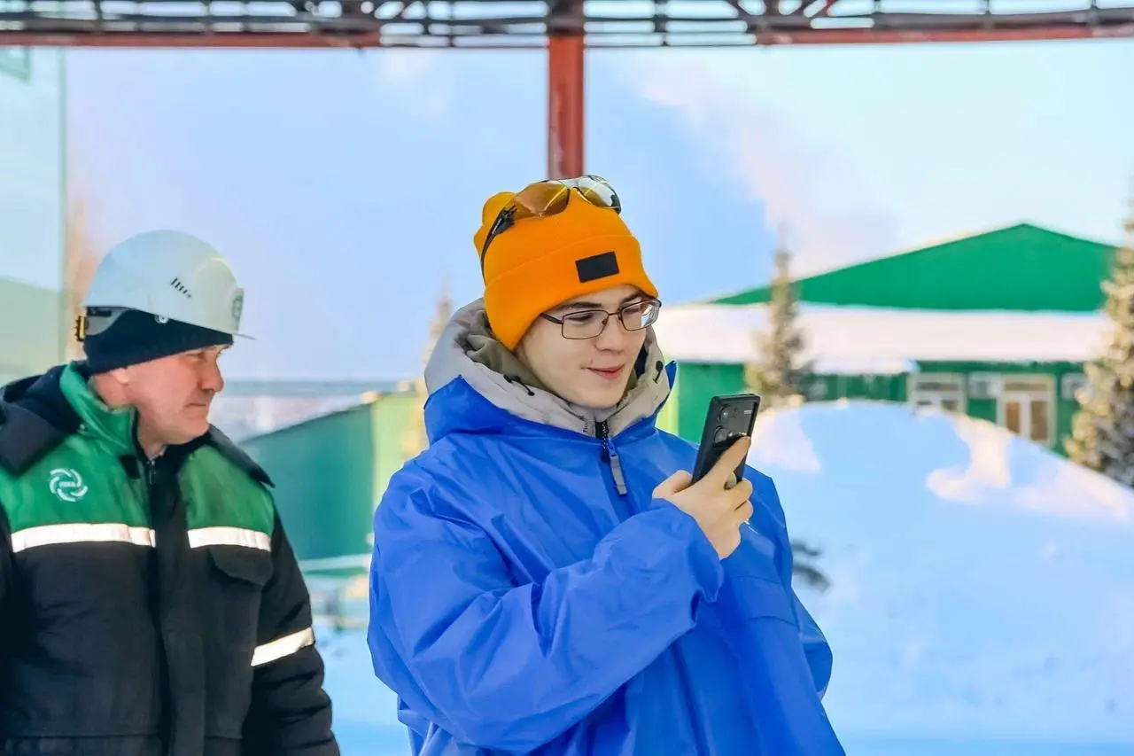 🍀Пресс‑тур подтвердил экологическую эффективность ПАО «Кокс»
👐Пресс-туры на промышленные прощадки региона проводятся по инициативе Общественного экологического совета при губернаторе Кемеровской облас... | Сетка — социальная сеть от hh.ru
