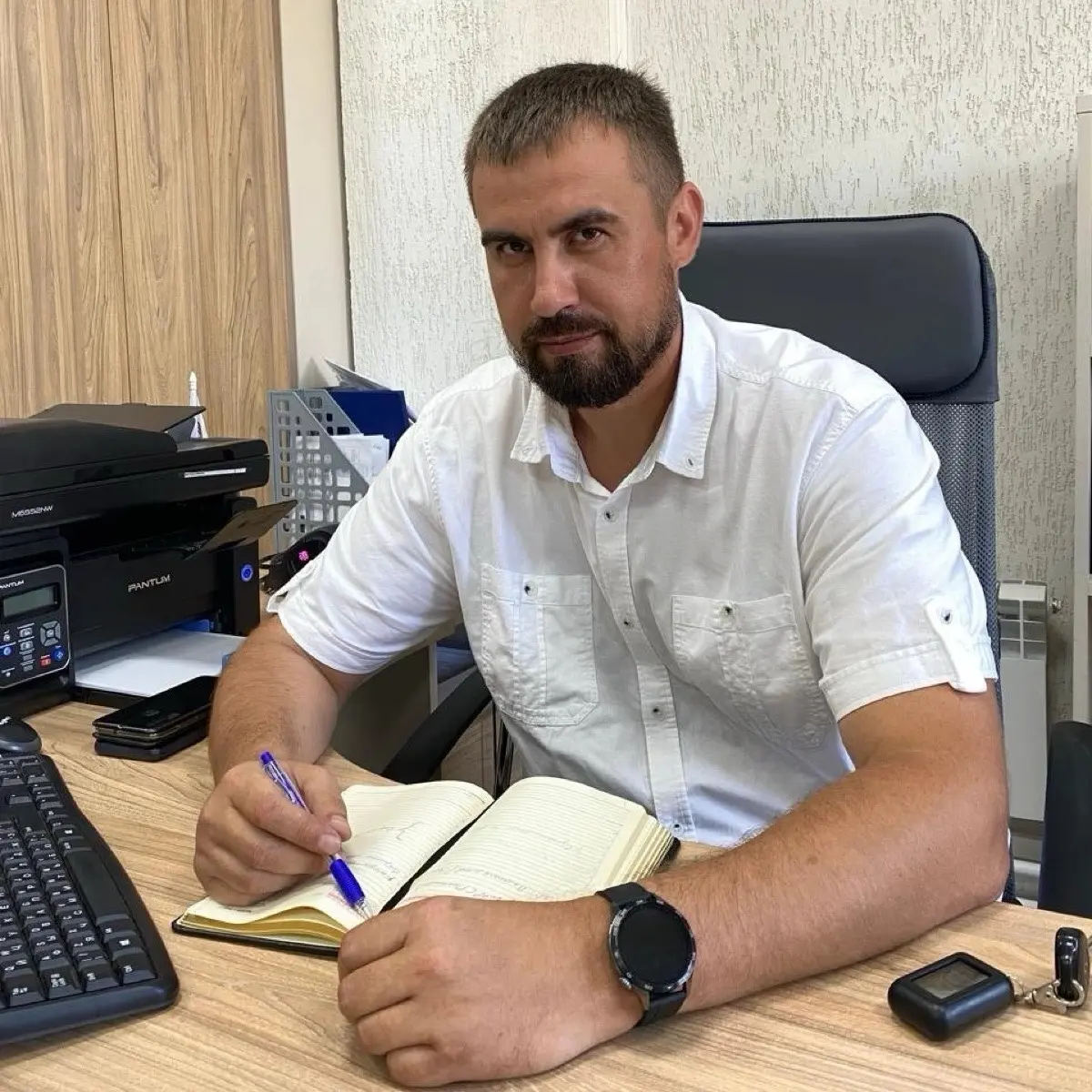 Андрей Ложников
