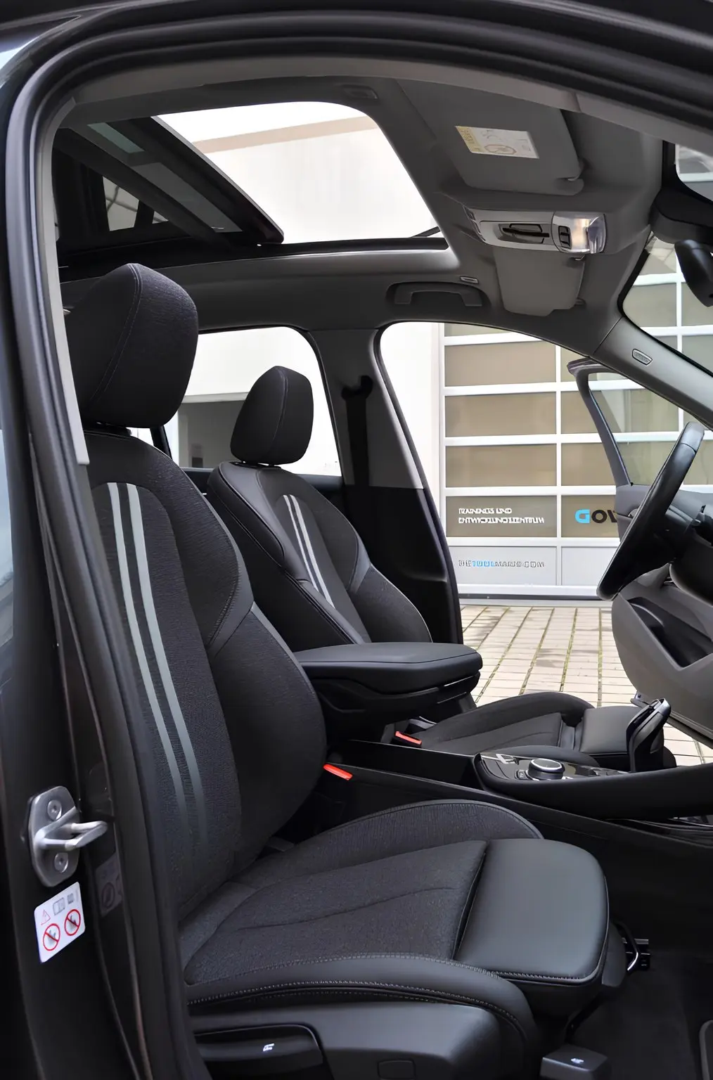 🚘BMW X1 sDrive18i SPORTLINE
2022 год • 39 950 км
Бензин 1.5 • 136 л.с | Сетка — социальная сеть от hh.ru