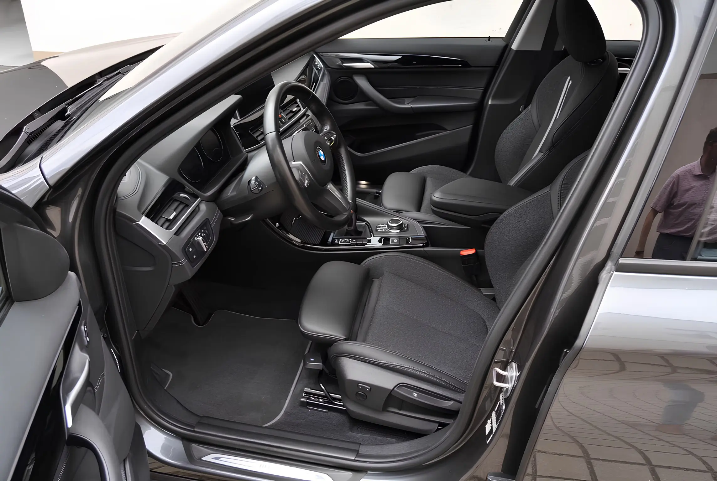 🚘BMW X1 sDrive18i SPORTLINE
2022 год • 39 950 км
Бензин 1.5 • 136 л.с | Сетка — социальная сеть от hh.ru