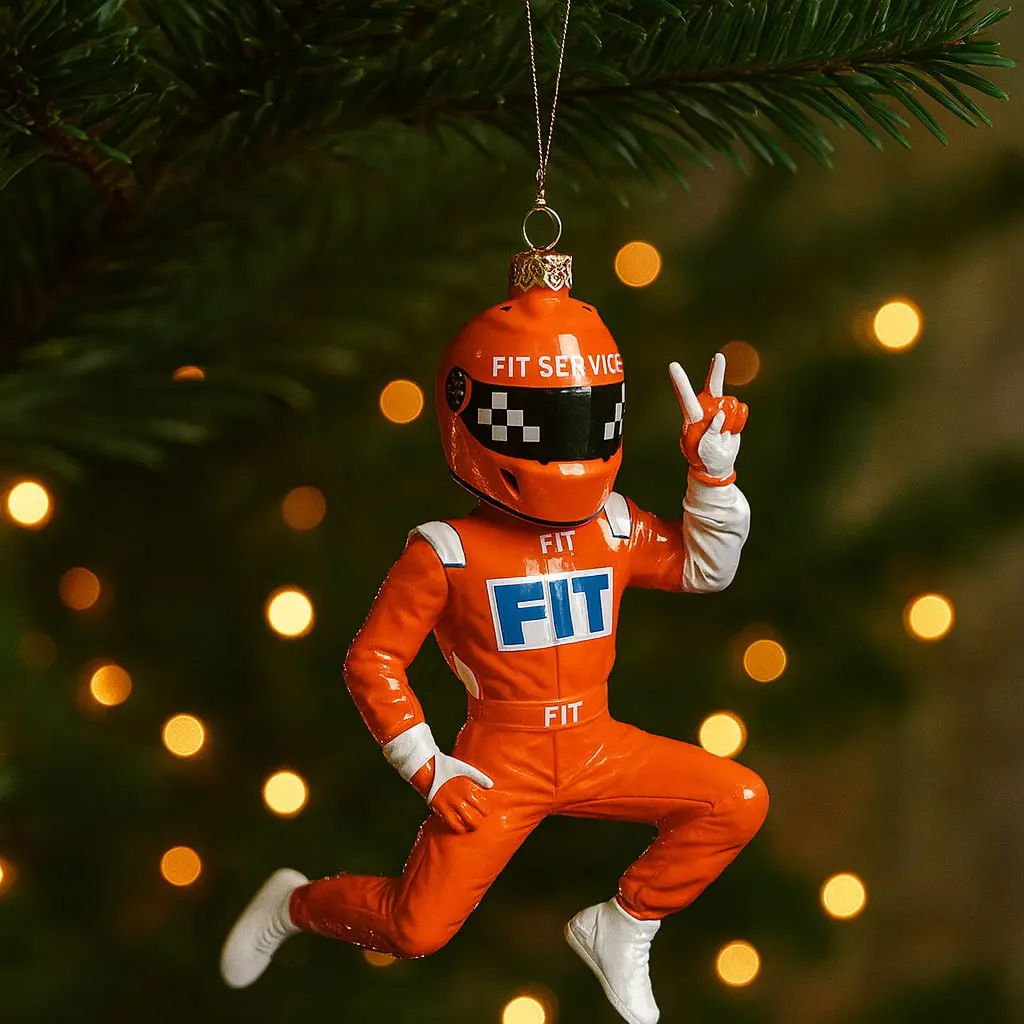 🎄 Новогодний тюнинг
А если представить, что в FIT SERVICE появились свои новогодние игрушки? 🤔
Мы думаем, что фаворитом был бы наш маскот!
А чем вы украсили свою ёлку? Делитесь в комментариях ⬇️ | Сетка — социальная сеть от hh.ru