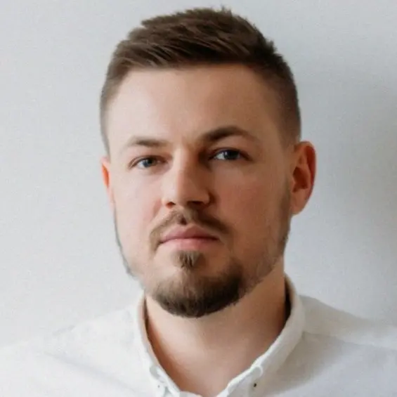 Роман Половенко