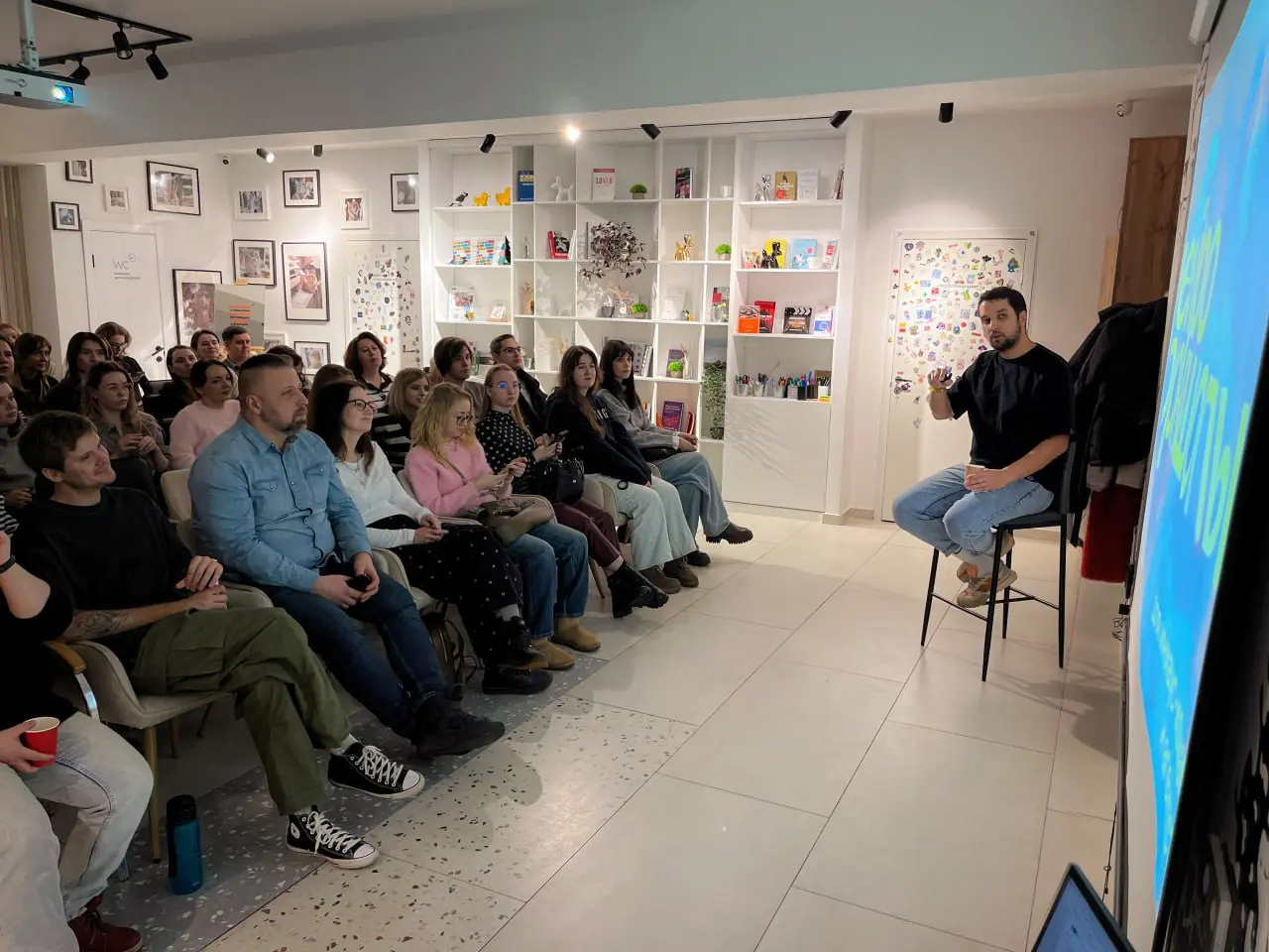 В чём сила? В нейросетях! | Сетка — социальная сеть от hh.ru