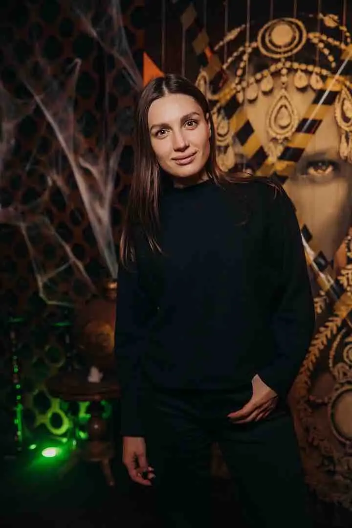 MARIA Paramonova