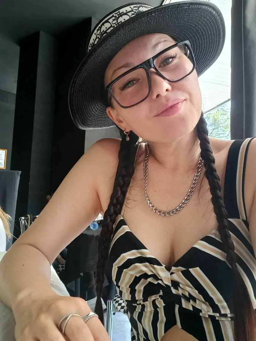 Алися Шарова | Сетка — социальная сеть от hh.ru