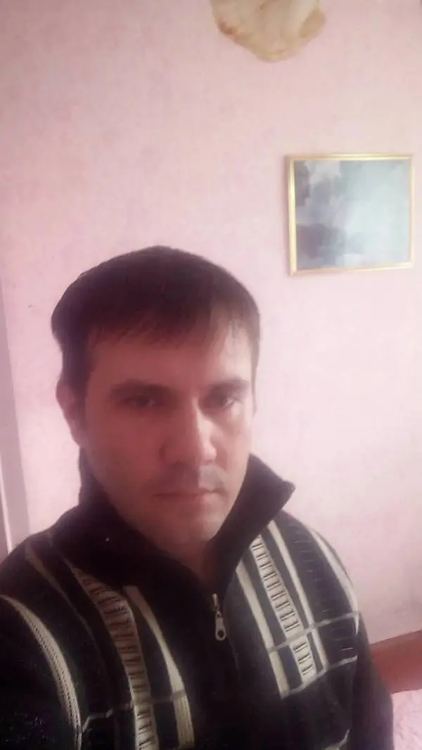 Александр Разуваев
