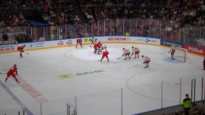 🏒 Сборная России — без букмекера! 
У главной хоккейной команды страны нет беттинг-партнера | Сетка — социальная сеть от hh.ru