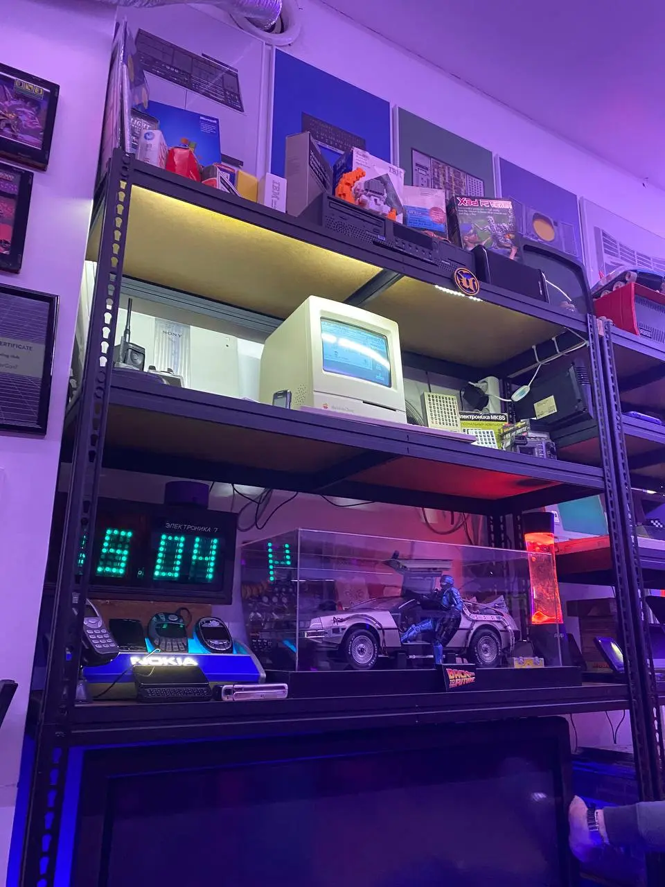 Сегодня участвуем в новогоднем турнире по Тетрису в Луноходе @retroit
#игры #мероприятия
💬 Новогодний розыгрыш мерча!
| Telegram | VK | Сайт | Милостыня |
В этом посте были ссылки, но мы их удалили по... | Сетка — социальная сеть от hh.ru