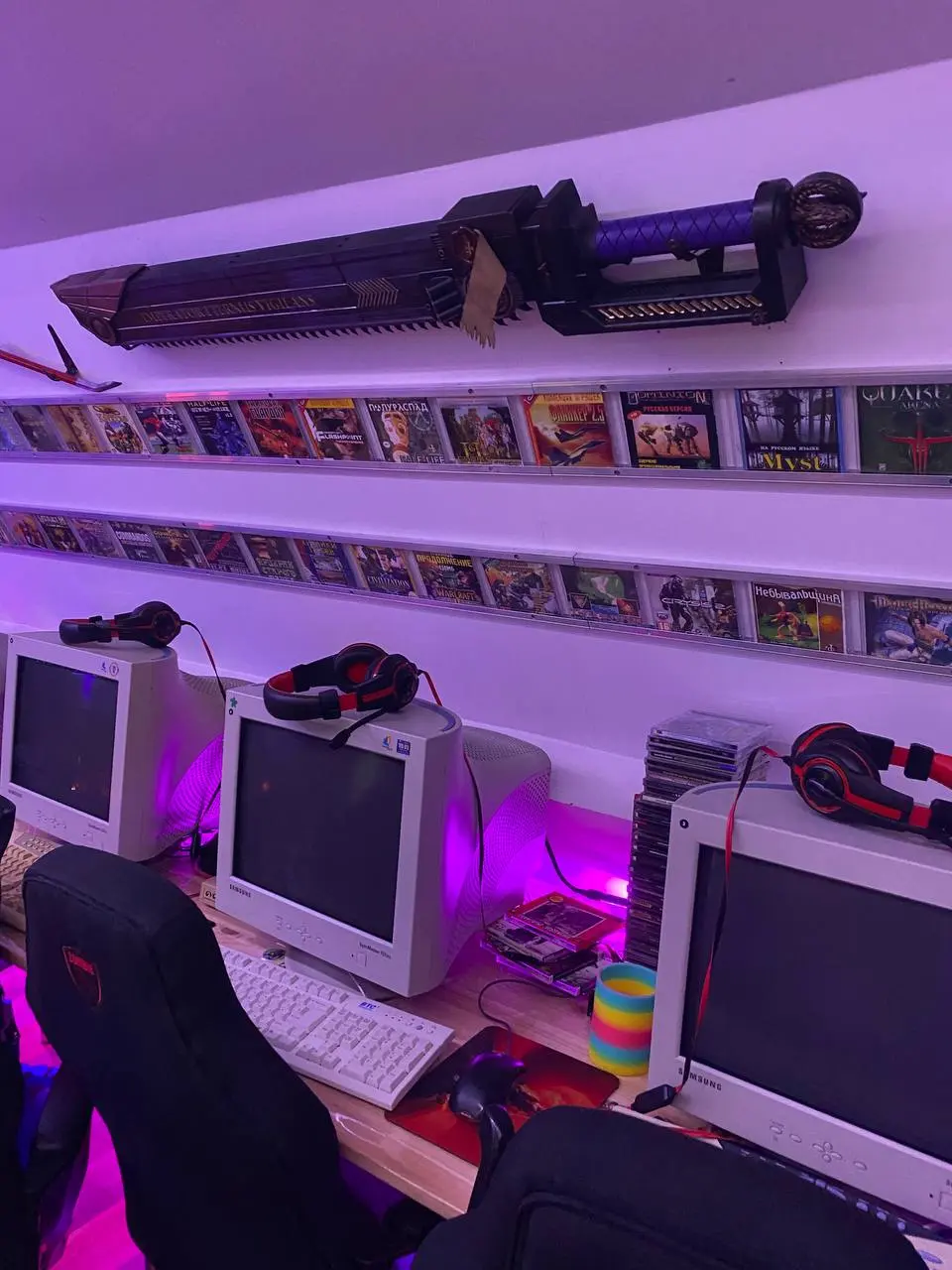 Сегодня участвуем в новогоднем турнире по Тетрису в Луноходе @retroit
#игры #мероприятия
💬 Новогодний розыгрыш мерча!
| Telegram | VK | Сайт | Милостыня |
В этом посте были ссылки, но мы их удалили по... | Сетка — социальная сеть от hh.ru