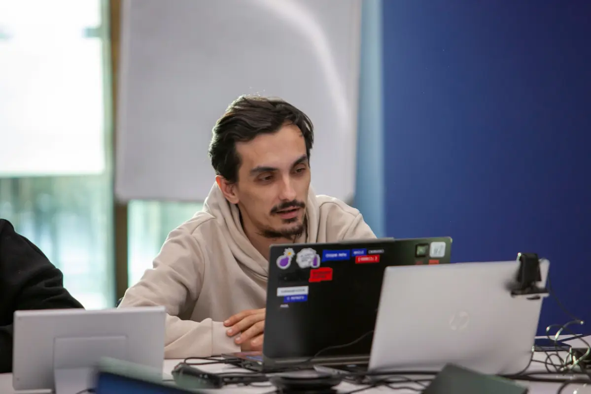 Я в начале года и в конце | Сетка — социальная сеть от hh.ru